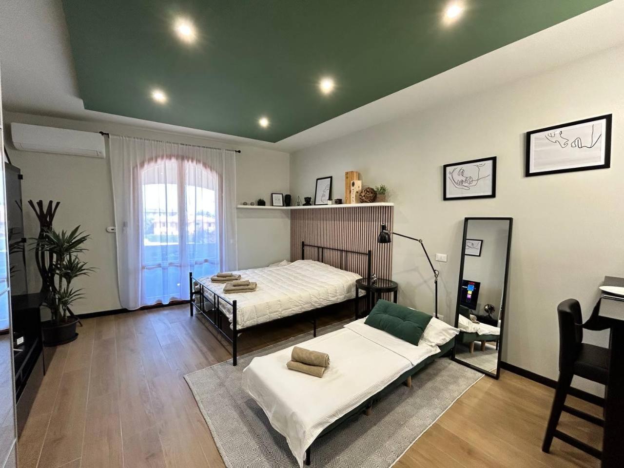 Hide Apartment ペスキエーラ・デル・ガルダ エクステリア 写真